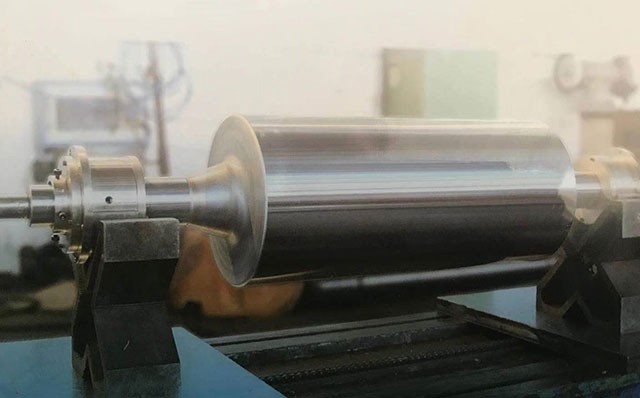 Coating roller